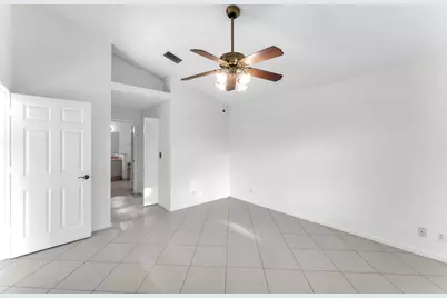 2705 Pointe Circle, Greenacres, FL 33413 - Photo 14