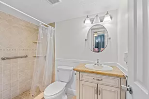 117 Lake Pine Cir, Greenacres, FL 33463 - Photo 10