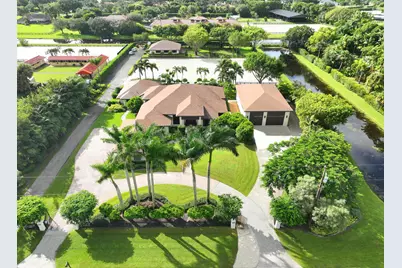 14439 Draft Horse Lane, Wellington, FL 33414 - Photo 2