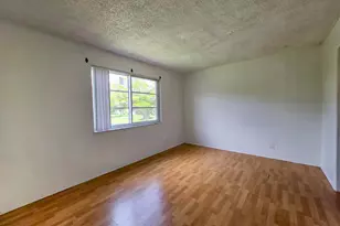 7960 NW 50th St, Lauderhill, FL 33351 - Photo 10