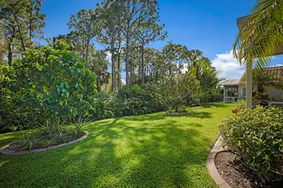 3360 SE Fairway Oaks Trail SE, Stuart, FL 34997 - Photo 36