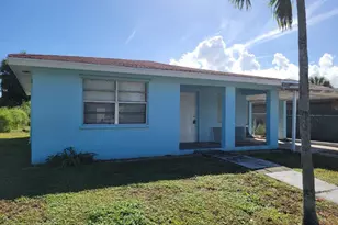 1119 W 32nd St, Riviera Beach, FL 33404 - Photo 4