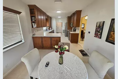 10298 Greentrail Drive N, Boynton Beach, FL 33436 - Photo 8