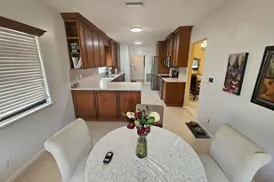 10298 Greentrail Dr N, Boynton Beach, FL 33436 - Photo 8