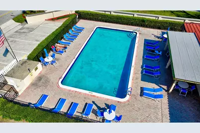 10298 Greentrail Drive N, Boynton Beach, FL 33436 - Photo 48