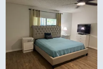 10298 Greentrail Drive N, Boynton Beach, FL 33436 - Photo 10