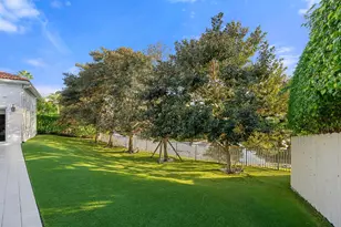 2344 Golf Brook Dr, Wellington, FL 33414 - Photo 44