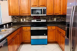 5200 Rising Comet Ln, Greenacres, FL 33463 - Photo 10