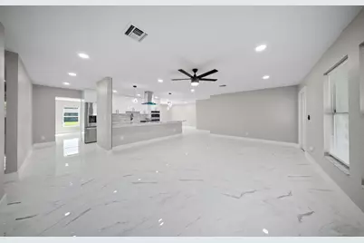 388 SE Tranquilla Avenue, Port Saint Lucie, FL 34983 - Photo 6