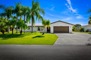 388 SE Tranquilla Ave, Port Saint Lucie, FL 34983 - Photo 1