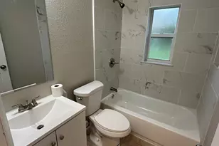 106 S 20th St, Fort Pierce, FL 34950 - Photo 4