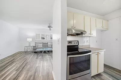 101 Doolen Court #201, North Palm Beach, FL 33408 - Photo 16