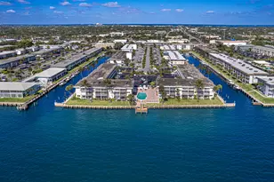 101 Doolen Ct, North Palm Beach, FL 33408 - Photo 4