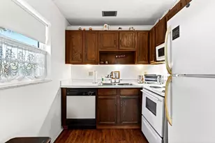 108 Spring Lake Ct, Vero Beach, FL 32962 - Photo 4