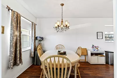 108 Spring Lake Court #203, Vero Beach, FL 32962 - Photo 8