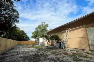 4588 Old Military Trail, West Palm Beach, FL 33417 - Photo 10