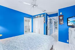 8261 Lake Cypress Rd, Lake Worth, FL 33467 - Photo 12