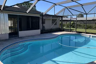 201 SE Walters Terrace, Port Saint Lucie, FL 34983 - Photo 2