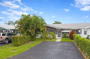 5036 Alfred Dr, West Palm Beach, FL 33417 - Photo 2