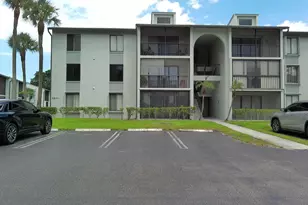 1011 Green Pine Blvd, West Palm Beach, FL 33409 - Photo 1