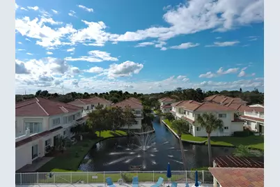 520 7th Square #201, Vero Beach, FL 32962 - Photo 38