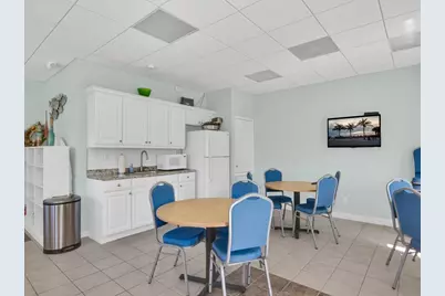 520 7th Square #201, Vero Beach, FL 32962 - Photo 34