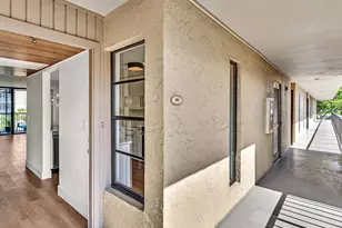 21 Royal Palm Way, Boca Raton, FL 33432 - Photo 4