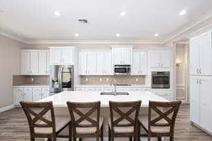 11400 SW Hillcrest Cir, Port Saint Lucie, FL 34987 - Photo 20