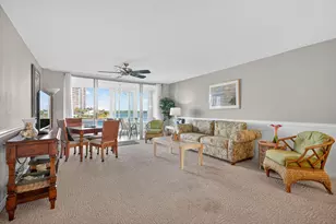 36 Yacht Club Dr, North Palm Beach, FL 33408 - Photo 4