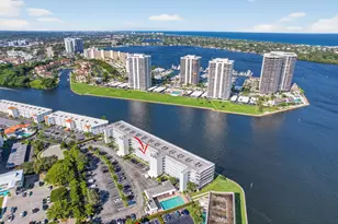 36 Yacht Club Dr, North Palm Beach, FL 33408 - Photo 34