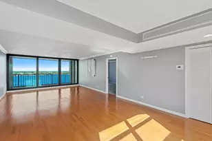 136 Lakeshore Dr, North Palm Beach, FL 33408 - Photo 10