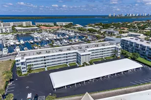 907 Marina Dr, North Palm Beach, FL 33408 - Photo 32