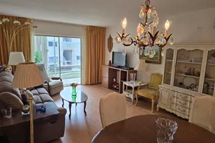 2668 N Garden Dr N, Lake Worth, FL 33461 - Photo 4