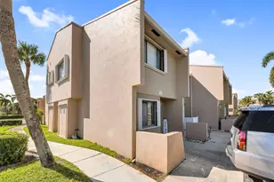 139 Sparrow Dr, Royal Palm Beach, FL 33411 - Photo 1