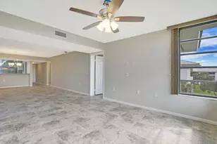 3636 Whitehall Dr, West Palm Beach, FL 33401 - Photo 12