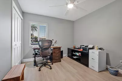 409 SE Gasparilla Avenue, Port Saint Lucie, FL 34983 - Photo 14