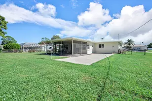 409 SE Gasparilla Ave, Port Saint Lucie, FL 34983 - Photo 20