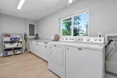 409 SE Gasparilla Avenue, Port Saint Lucie, FL 34983 - Photo 8