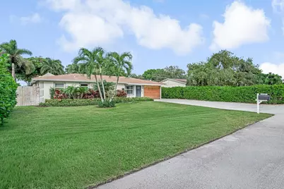 6705 Massachusetts Drive, Lake Worth, FL 33462 - Photo 2