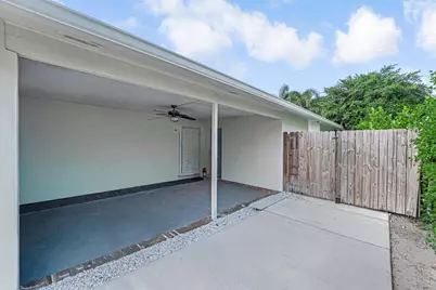 6705 Massachusetts Drive, Lake Worth, FL 33462 - Photo 24