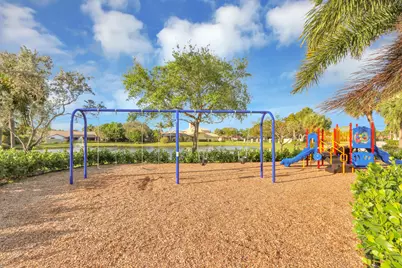 2596 La Cristal Circle, Palm Beach Gardens, FL 33410 - Photo 34