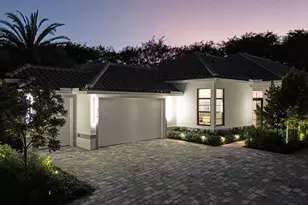 2579 Players Ct, Wellington, FL 33414 - Photo 2