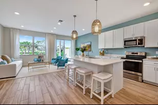 608 Waters Edge Ln, Port Saint Lucie, FL 34983 - Photo 4