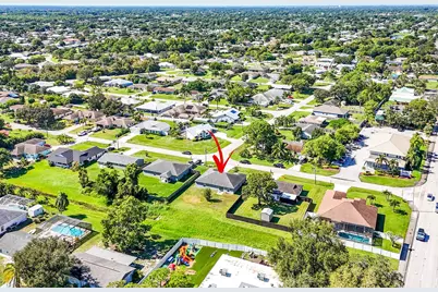 2333 SE Aneci Street, Port Saint Lucie, FL 34984 - Photo 1