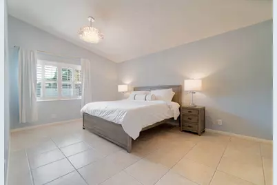13335 Bedford Mews Court, Wellington, FL 33414 - Photo 10
