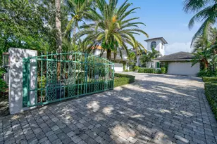 11932 S Edgewater Dr, Palm Beach Gardens, FL 33410 - Photo 4