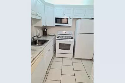 2841 Somerset Drive #107, Lauderdale Lakes, FL 33311 - Photo 4