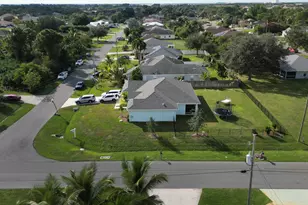 1801 SW Dalmatian Ave, Port Saint Lucie, FL 34953 - Photo 32