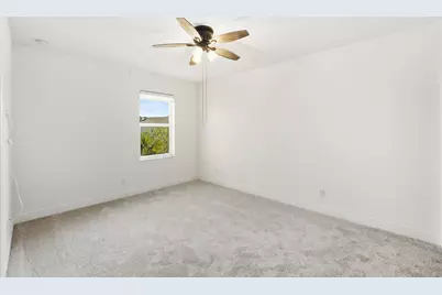 956 NE Trailside Run, Port Saint Lucie, FL 34983 - Photo 14