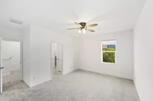 956 NE Trailside Run, Port Saint Lucie, FL 34983 - Photo 12